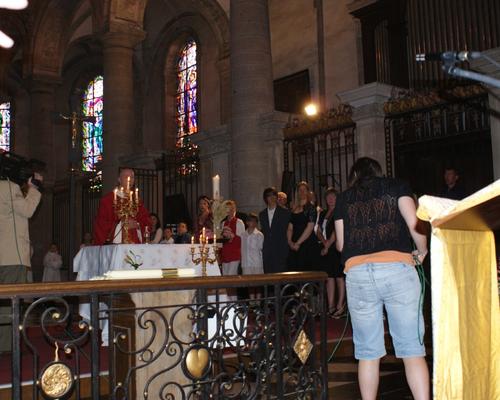 DSC00Pentecôte: baptême des catéchumènes867