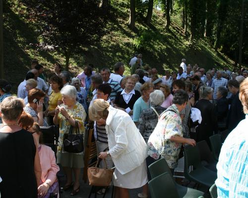 Messe à la Grotte