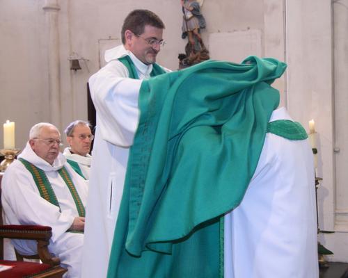 33 Transmission chasuble