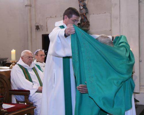 34 Transmission chasuble
