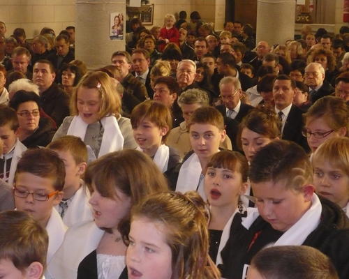 1ere-Communion-Maing (21)
