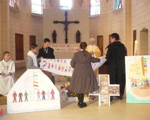 1ere-Communion-Maing (11)
