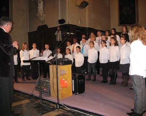moment_musical_petits_chanteurs_et_chant_Samedi_11