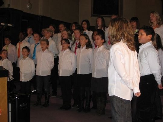 moment_musical_petits_chanteurs_et_chant_Samedi_11