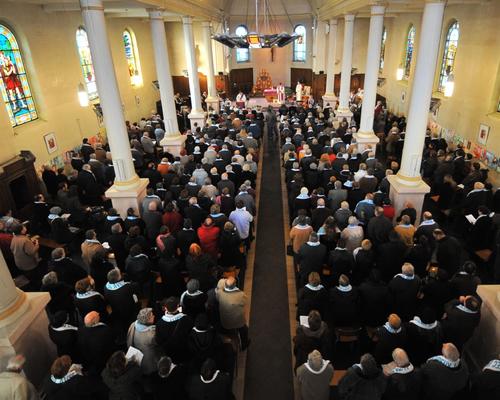 messe_en_rouchi_le_12_12_09_119-cc572
