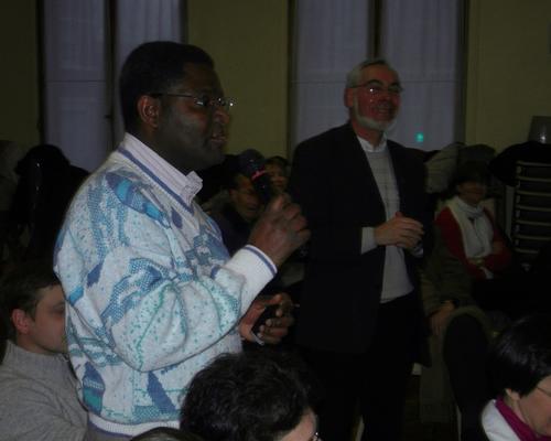 Intervention d'un auditeur sur la différence entre notre société et la société africaine