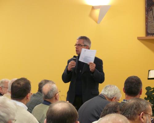 présentation par l'abbé Launay