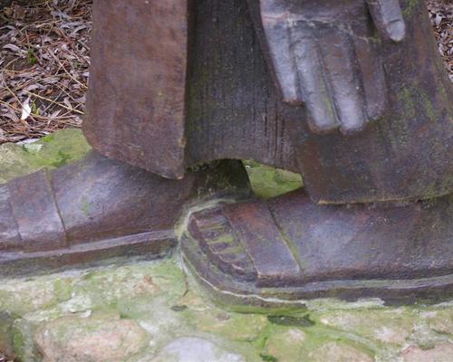 de grands pieds