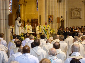 Messe chrismale Basilique Ste Maxellende Caudry
