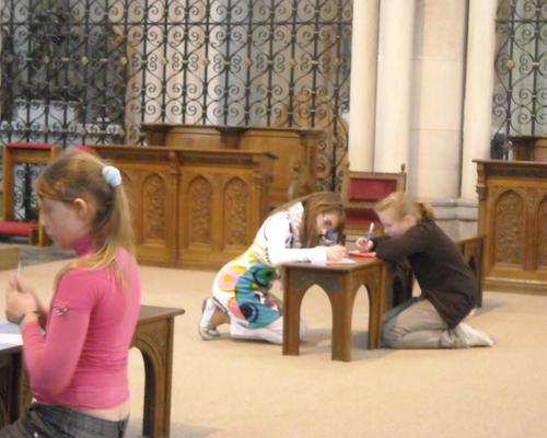 Temps de rédaction de la prière de merci, dans le Choeur...