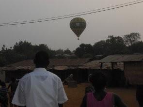 Ballon montgolfière pour la Fête de l'Indépendance 