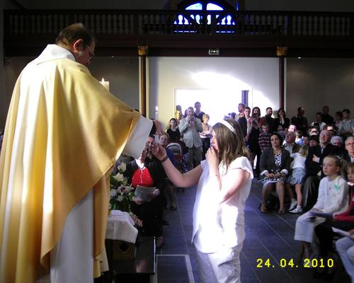 1eres communions St Martin 039