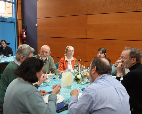 Le repas à la salle des fêtes de Caudry