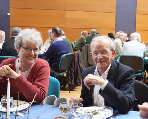 Le repas à la salle des fêtes de Caudry
