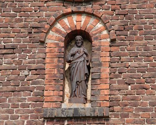 05 La facade