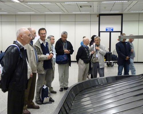 chacun reprend son bagage