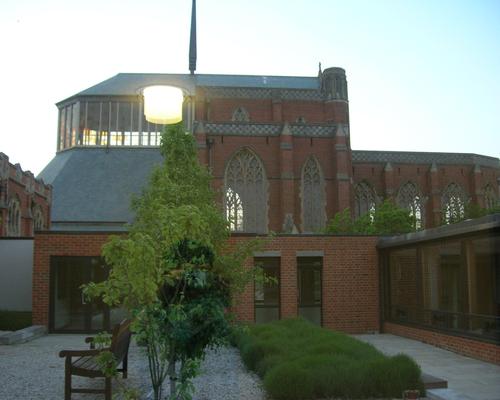 1005_Douai Abbey jardin de l\