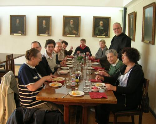 1005_Repas a Douai Abbey