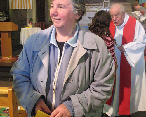 L'ACE (Action Catholique des Enfants) avait préparé la carte des relais, arrivée en procession à l'ouverture de la célébration