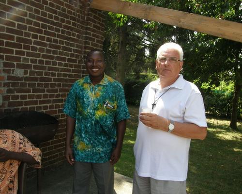 Abbé Simon KONKOBO du Burkina Faso et l'Abbé Hervé Le Minez