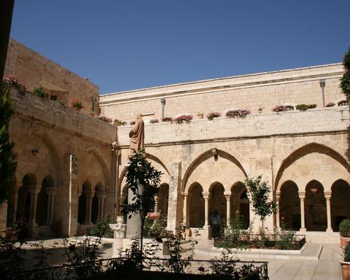T-S BETHLEEM Eglise Nativite  cloitre
