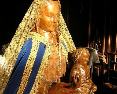 Statue de Notre-Dame de Malaise