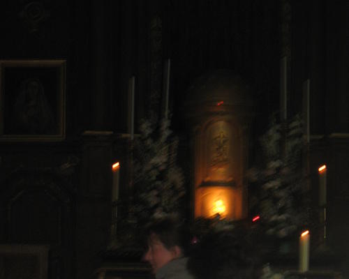 Dans la petite chapelle
