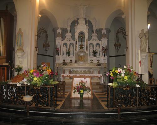 La messe a été célébrée dans l'église St Amand d'Hergnies