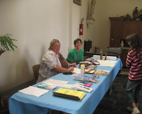 Le stand de l'ADAROCH,  dans l'église St Amand