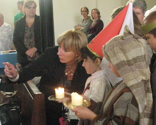 Les enfants de l'ACE ont participé à la procession des offrandes
