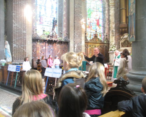 Messe en l'église de St Wasnon (Condé)