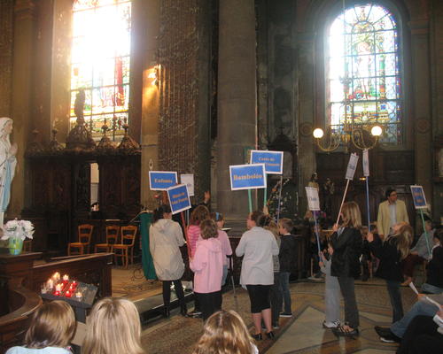 La procession des enfants