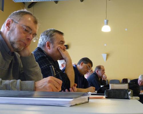 une attention laborieuse