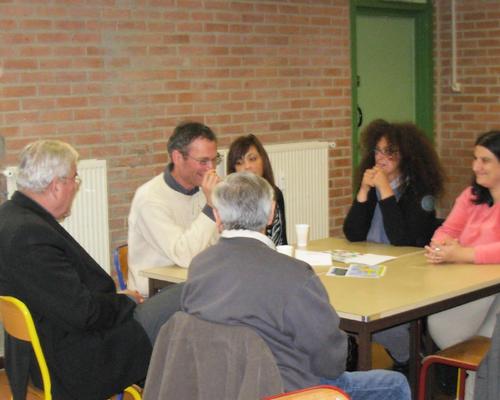 au centre social de Condé