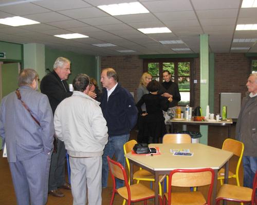 au centre social de Condé