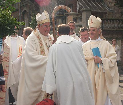 La procession s'organise