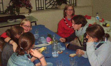 Les Karas à table !
