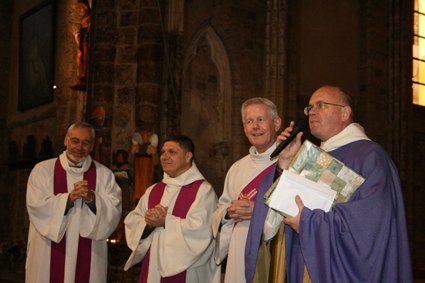 Les remerciements de la paroisse St-Maurand St-Amé de Douai au Père Larry