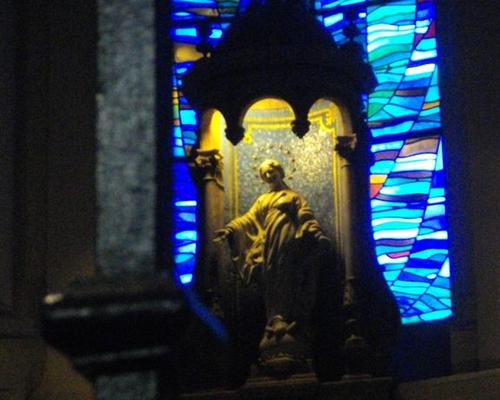 vierge au sourire