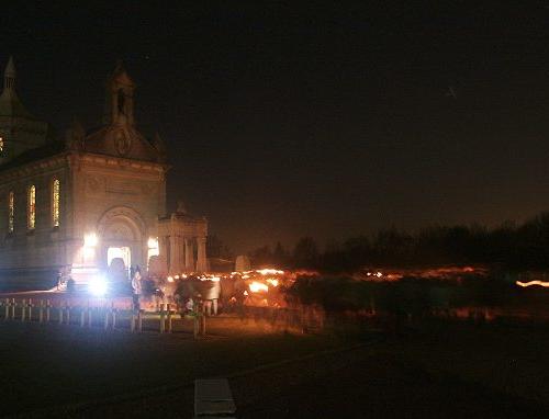 Arrivee au sanctuaire