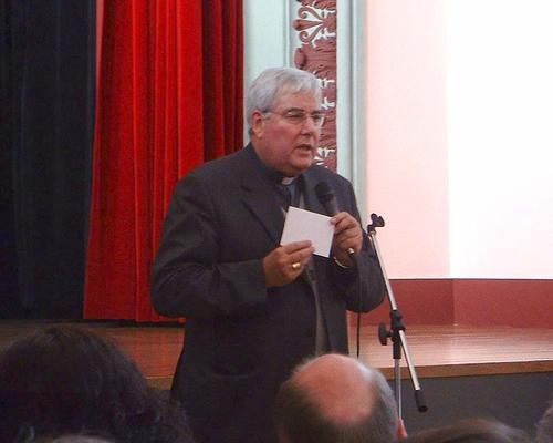 Mgr Garnier s'adresse aux prêtres et aux diacres