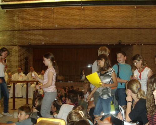 participer à la célébration ...