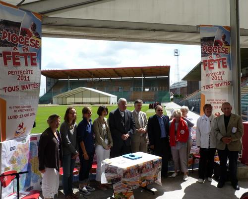 Conference de presse Pentecote 2011- 08.06