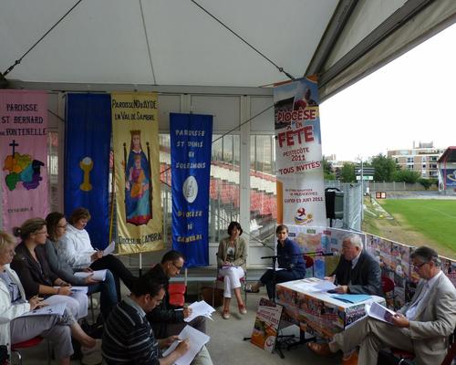 Conference de presse Pentecote 2011- 08.06