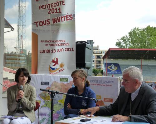 Conference de presse Pentecote 2011- 08.06