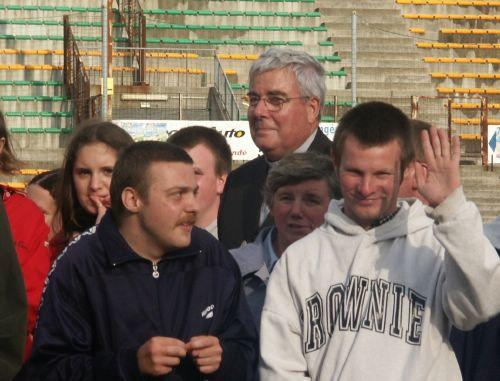 Monseigneur et les jeunes