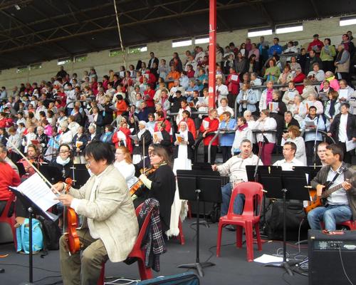 Valenciennes > Stade Nungesser > Diocèse en fête le jour J !