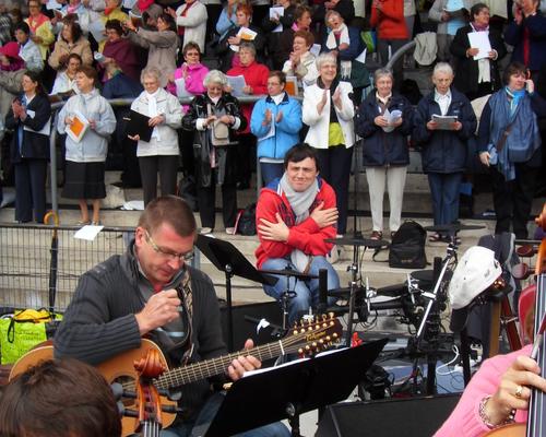 Valenciennes > Stade Nungesser > Diocèse en fête le jour J !