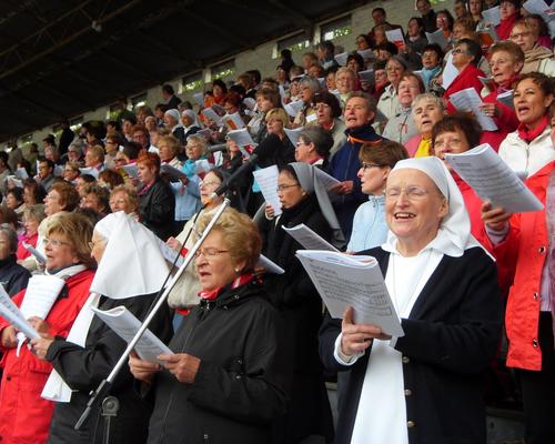 Valenciennes > Stade Nungesser > Diocèse en fête le jour J !
