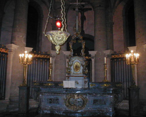 Autour du St Sacrement